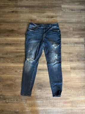 Maurice’s Women’s Mid-rise Distressed Skinny Jeans/Jegging